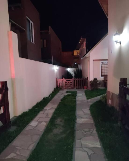 Madre Roca Appartement El Chalten Buitenkant foto